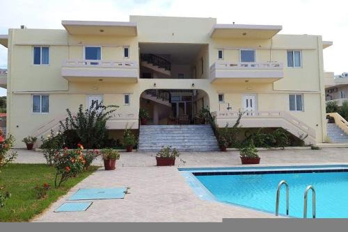 Litinas Apartments with pool in Agia Marina Nea Kydonias