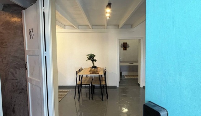 LOFT KAVES POOL AND BAR SUITES - ΜΟΝΑΔΙΚΗ ΕΜΠΕΙΡΙΑ ΜΕ ΑΞΕΧΑΣΤΗ ΘΕΑ