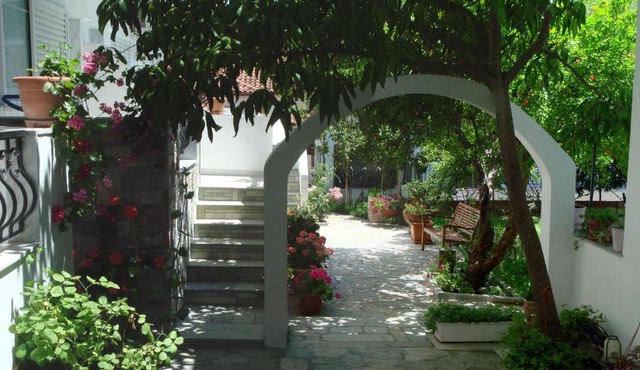 Loginos Studios in Kallithea Halkidikis