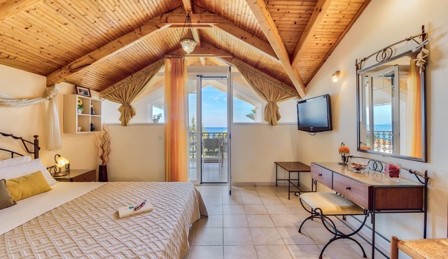 Lovely Sea-View Loft Up To 5 Adults in Αμμούδι