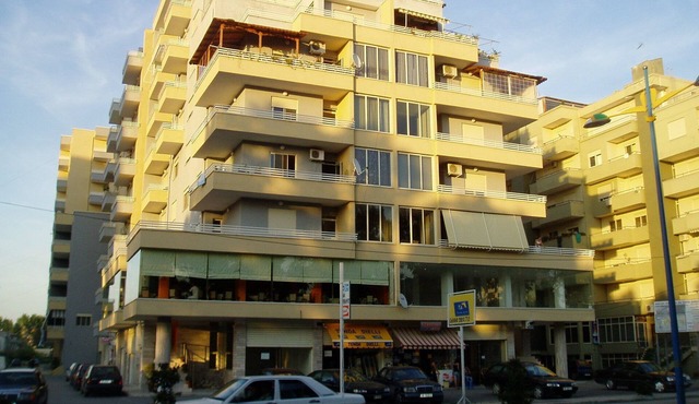 Lovely Studio With Beautifull Views ON Paris in Durres