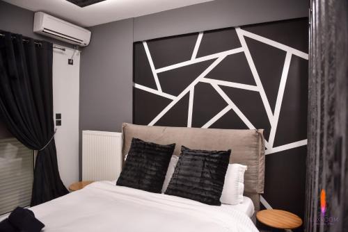 LuxRoom in Patra