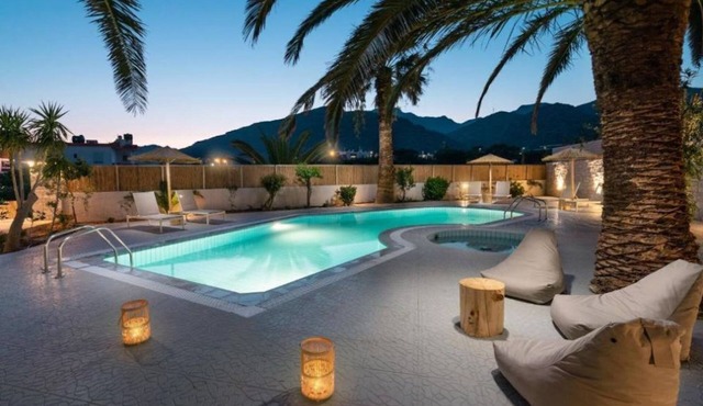 Luxurious studio in Koutsouras