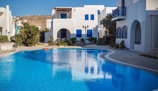 Luxury Villa Iliana with pool, Ornos, Mykonos Town
