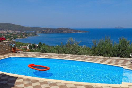 Luxury Villa with Pool overlooking a Majestic View in Ancient Epidauros