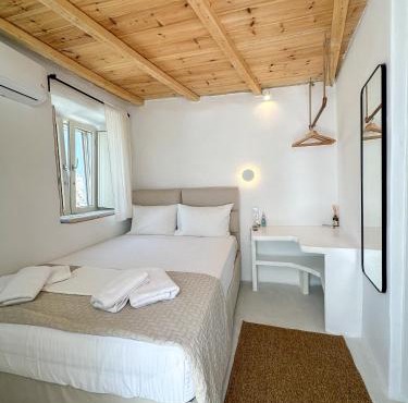 Lythi Kythnos in Kithnos