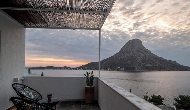 Manifesto Homes - Kalymnos Cozy Gems