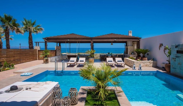 Mare Beach Villa in Hersonissos