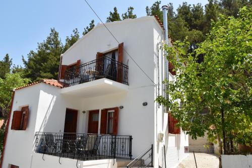 Maro's house in Samothraki