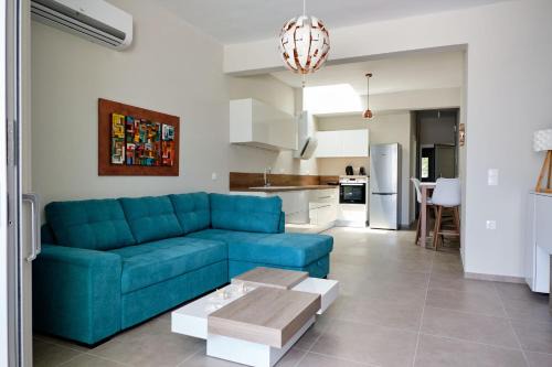 Mirtos Luxury apartment in Myrtos