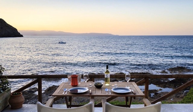 Mochlos Waterside - One Bedroom Villa, Sleeps 2 in Mochlos