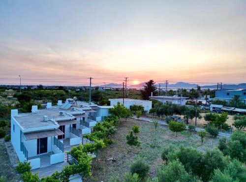 Modern Stay with Garden, near Tigaki Beach - El Greco Apartments No 4 in Tigaki