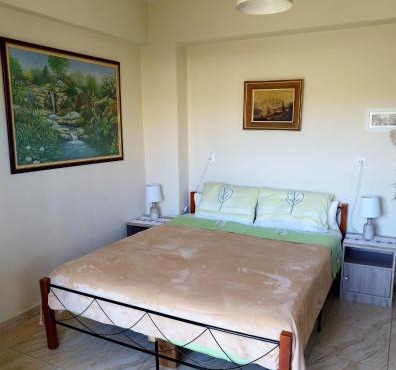 Mom's Cozy Corner in Heraklio