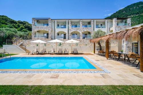 Mon Avis boutique hotel in Chrysi Ammoudia