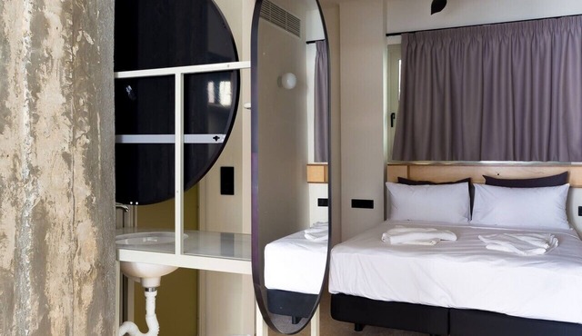 Mooeve Psyri Spacious Apartments 10 pax in Atenas