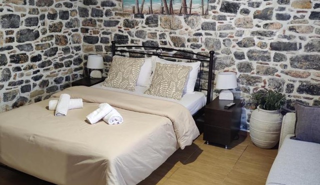 Mountain House in Kymi-Aliveri