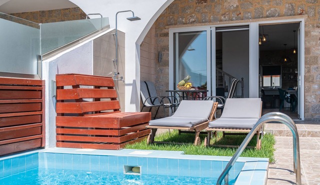 Muses Of Art Villas