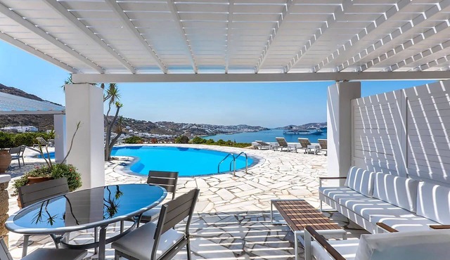My rental Homes | Apartment Rose 1 shared pool and air conditioning