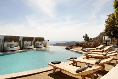 Myconian Panoptis Escape, a member of Small Luxury Hotels of the World