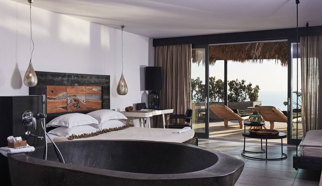 Myconian Utopia Relais & Chateaux