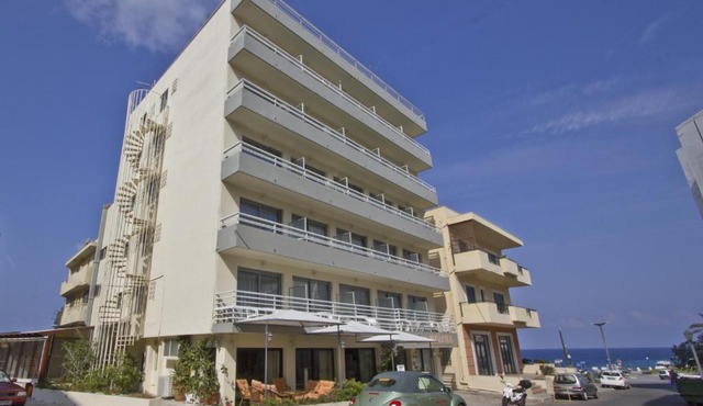 Nafsika Hotel