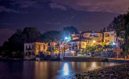Natali's Villa by the sea in Kato Gatzea
