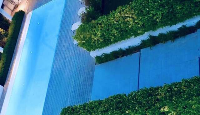 New, spacious modern apartment of 140 m2, large common use swimming pool . in Athens