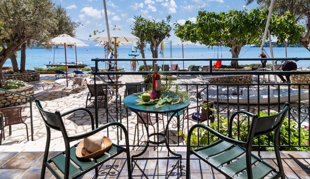 Nikiana Club - Studio 3 Apartment with Sea View & Wi-Fi