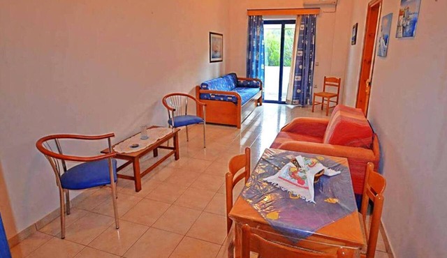 Nitsas Hotel Apartments in Tilos