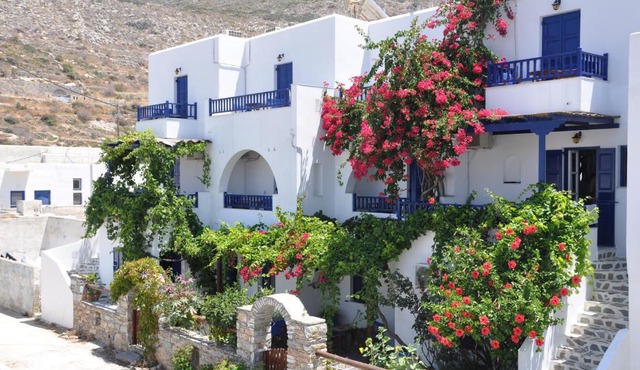 Nostos Studios in Aegiali