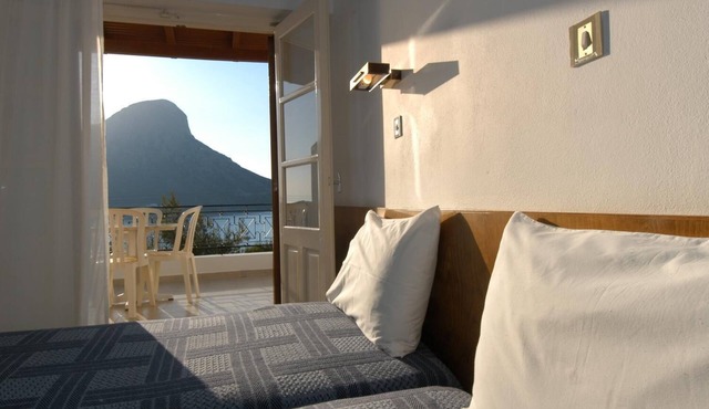 Oasis Hotel