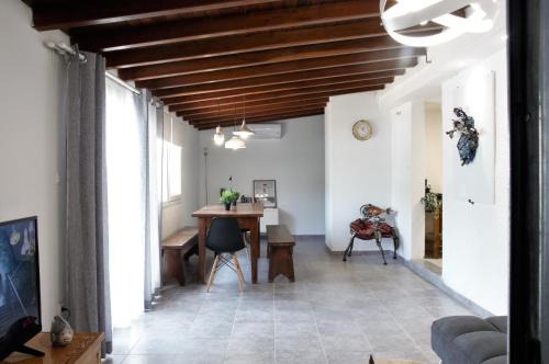 Olea House in Ammouliani