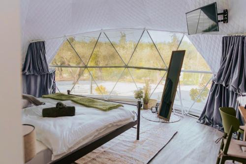 Olive Dome, Luxury Glamping Dome in Crete in Gavalochori