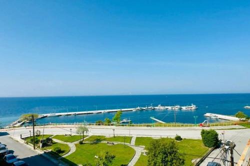 Panorama Penthouse in Nea Kallikrateia