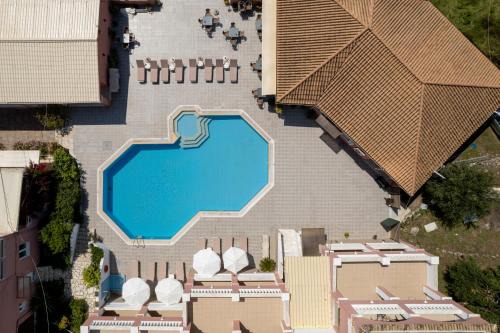 Paradiso Hotel Corfu Sea View Apartments with Pool in Ipsos in Ipsos