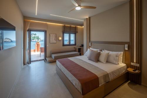 Parga Harbor Suites in Parga