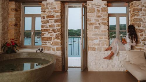 Pargas Distillery Suites in Parga