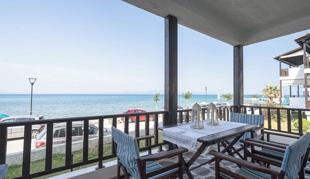 Pefkohori Seaside by Luxlikehome in Pefkochori Halkidiki