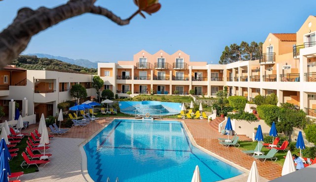 Pegasus Hotel in Stalos