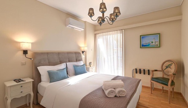 Penthouse Apartment & Studio near Glyfada - free Parking in Athens