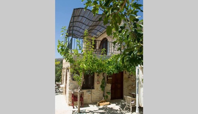 Petite Olive House in Sitia