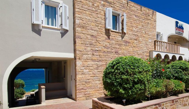 Plaka Studios