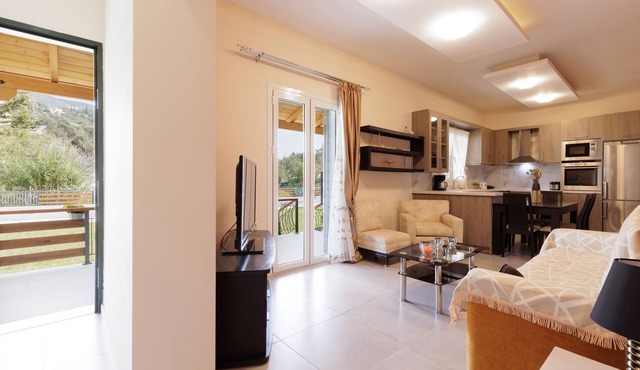 Planet Villas at Ipsos by Konnect, Shared BBQ & Garden in Corfu