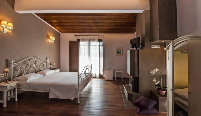 Polys Guest House in Pydna-Kolindros