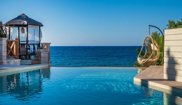 Porta del mar Beach Resort in Meson Yerakarion