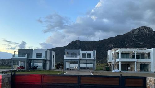 Previllage Red Apartments 9-10-11