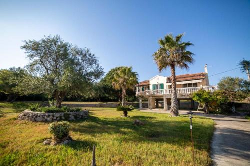 Private holiday villa close by to Halikunas beach and Korission lagoon in Halikounas