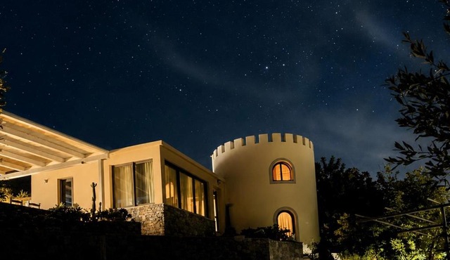 Pyrgos in Mochlos