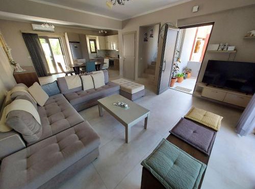 Rethymno Suburb Maisonette in Rethymno