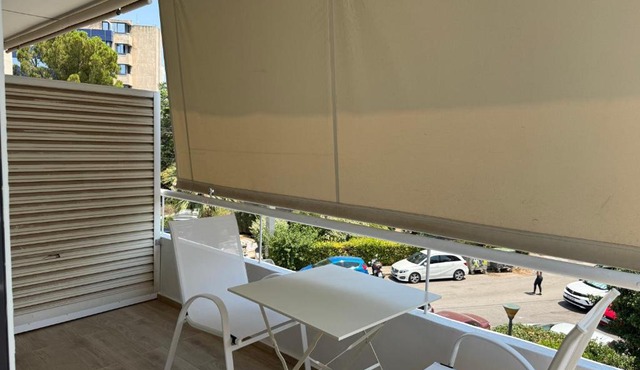 Rivi Apartments in Athens